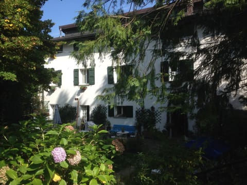 Facade/entrance, Garden