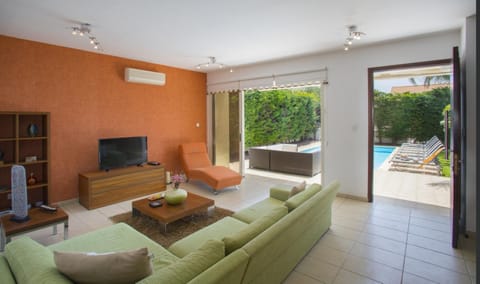 Soothing Sunset Villa With Private Pool, 200m from the Beach Villa in Larnaca District