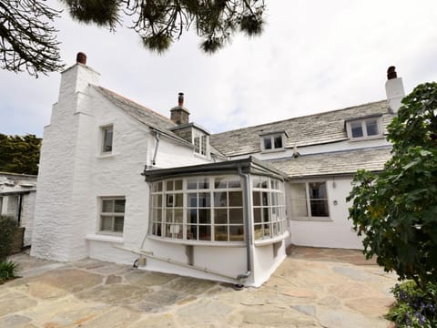 4 Bed in Tintagel TOLBO House in Tintagel