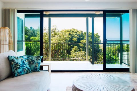 Living room, Sea view