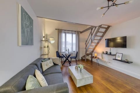 Chaleureux duplex 30min de Paris Eigentumswohnung in Corbeil-Essonnes