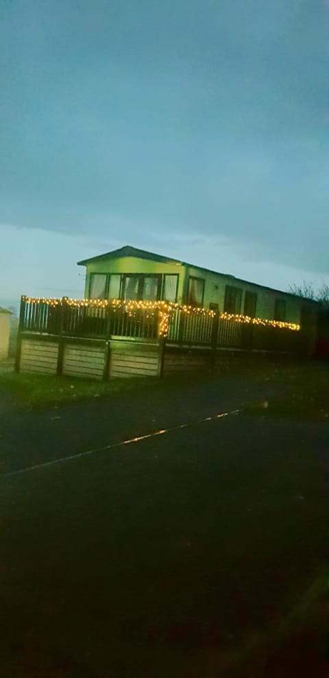 Property building, Night