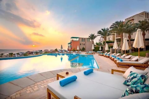 OSKENA Vacation Homes-Red Sea View Azzurra Salh Hasheesh Hurghada Condominio in Hurghada