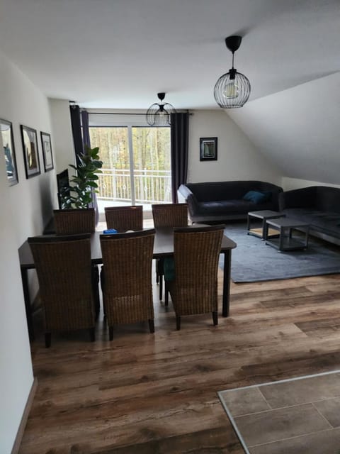 Living room, Seating area, Dining area