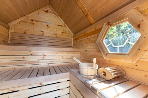 Sauna, Sauna, Spa and wellness centre/facilities