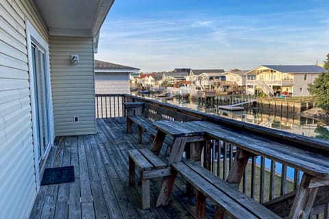 The Rainbow Fish, Full Property Maison in North Myrtle Beach