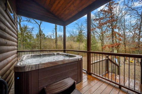 Lazy Daze Lodge - Close to activities and attractions!! Maison in Broken Bow