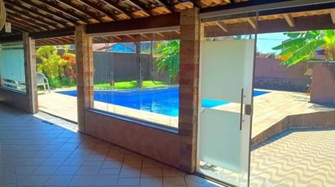 Casa c/ piscina em Peruíbe Haus in Peruíbe