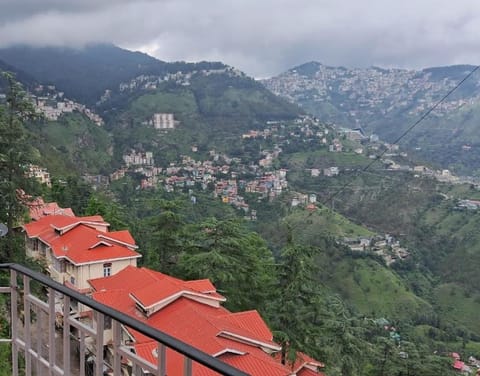 Frost Valley Shimla Villa in Shimla