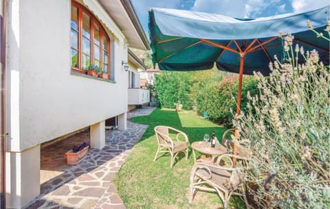 Awesome Home In Camaiore -lu- With Kitchen House in Camaiore