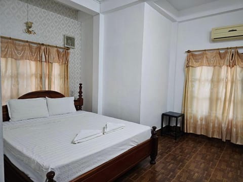 Maylayguesthouse1 Bed and Breakfast in Vang Vieng