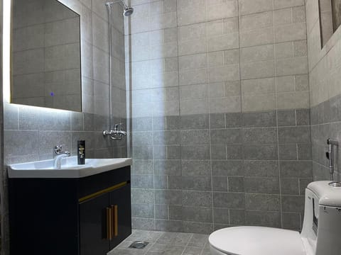 Shower, Toilet, Bathroom