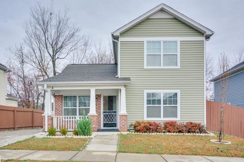 Charming High Point Home with Yard 4 Mi to HPU! Haus in High Point