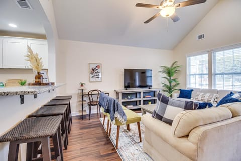 Family Home Near Downtown and Convention Center! Maison in Savannah