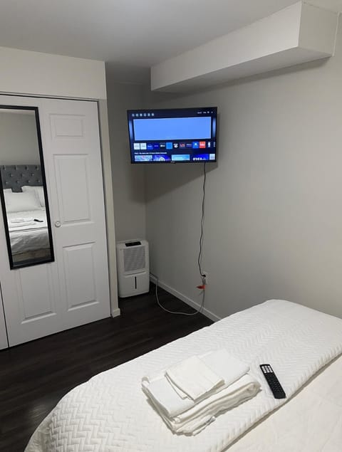 Comfortable 3 Bed Basement Unit Vacation rental in Winnipeg