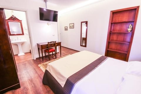 96 Guest House Bed and Breakfast in Reggio Calabria