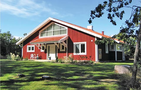 3 Bedroom Stunning Home In Drottningskär House in Kalmar County, Sweden