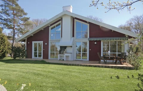 3 Bedroom Stunning Home In Drottningskär House in Kalmar County, Sweden