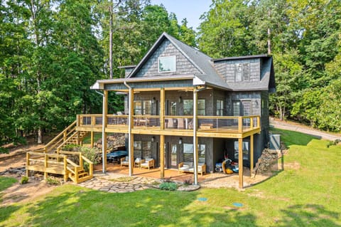 Sweetwater Cottage Haus in Lewis Smith Lake