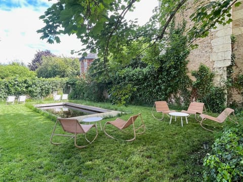 Maison historique au cœur de Nogent-le-Rotrou, 6 chambres, piscine chauffée, idéal pour familles et amis - FR-1-581-121 House in Nogent-le-Rotrou