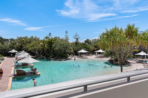 Pool View Apartments at Peppers Salt Resort by uHoliday 2BR 1BR and Hotel Room Options Available Condominio in Kingscliff