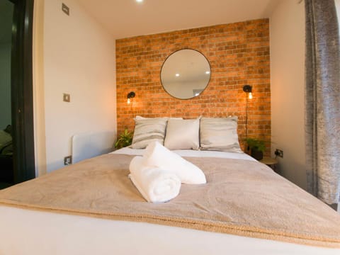 Cosmeston Cwtch by Property Promise Apartment in Cardiff