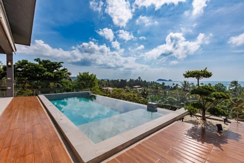 Day, View (from property/room), Garden view, Pool view, Swimming pool