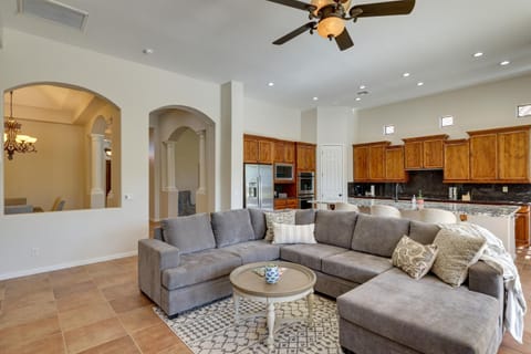 Spacious North Phoenix Oasis with Pool and Patio! House in Desert Ridge