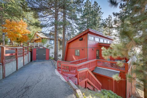 Colorful Running Springs Cabin with Incredible Views Casa in Running Springs