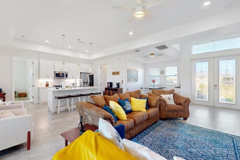 Bliss Bungalow House in Cape Coral