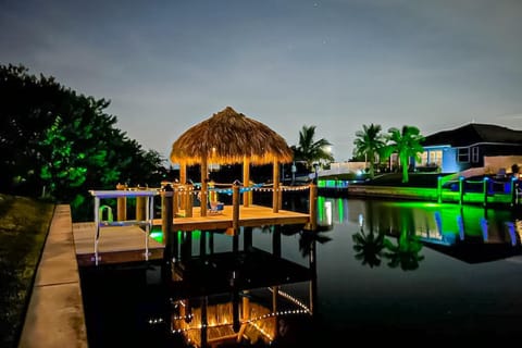 Bliss Bungalow House in Cape Coral