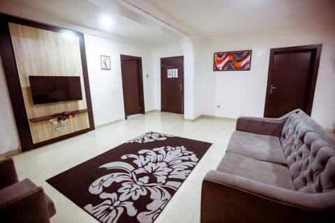 KAY[POINT APARTMENT Bed and Breakfast in Lagos