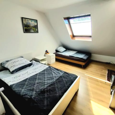 Moderne Wohnung in ruhiger Lage Condo in Krefeld
