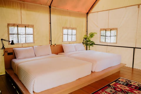 Luxury Deck Cabin Luxury tent in Lembang