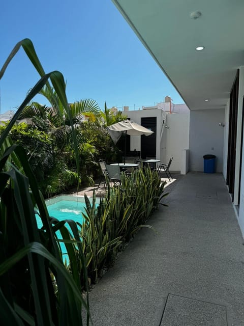 Balcony/Terrace, Swimming pool