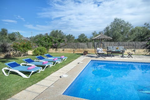 Patio, Garden, Garden view, Swimming pool, sunbed