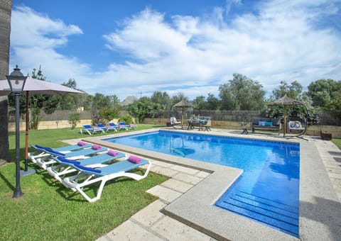 Garden, Garden view, Swimming pool, sunbed