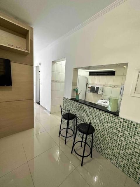 Apto 50m da praia Gonzaguinha São Vicente Edifício Estrela do Mar Apartment in Santos