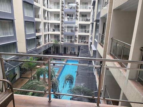 218 La Grande, modern unit with hotel amenities! Apartment in Angeles