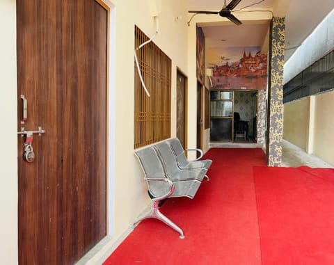 RN Residency Bed and Breakfast in Varanasi