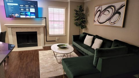 Med Center Charm 2br Haven Apartment in Houston