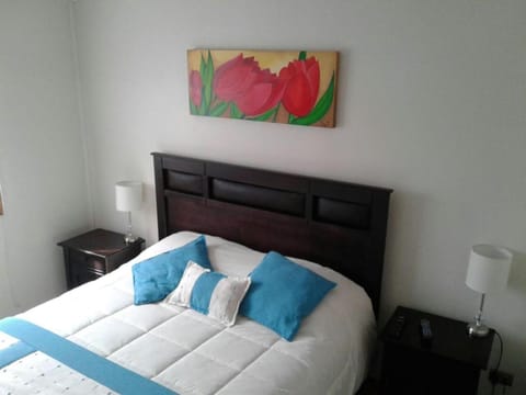 HOSTAL IROS Bed and Breakfast in Temuco