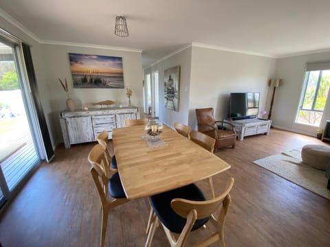 The Nook on Nancy House in Coffin Bay