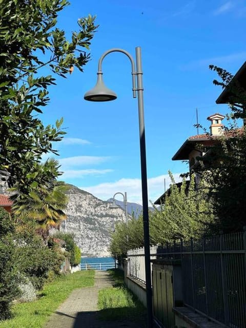 Day, Natural landscape, Lake view, Mountain view