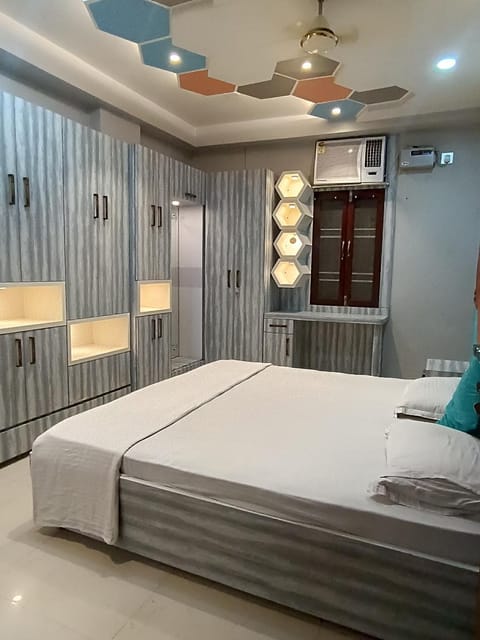 Rudraksha Inn Bed and Breakfast in Varanasi