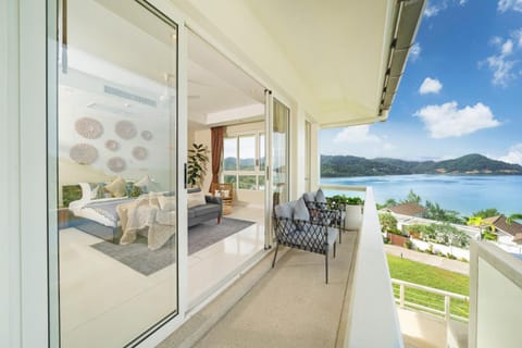 Stunning 5 bedrooms Villa with Panoramic Sea View Villa in Pa Klok