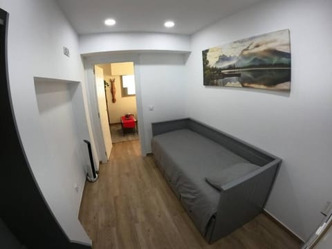 Sunny studio Condominio in L'Hospitalet de Llobregat