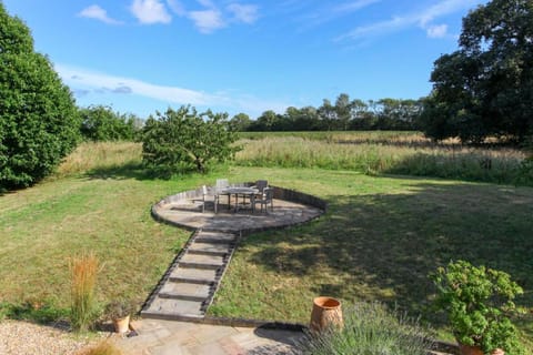 Garden, Seating area