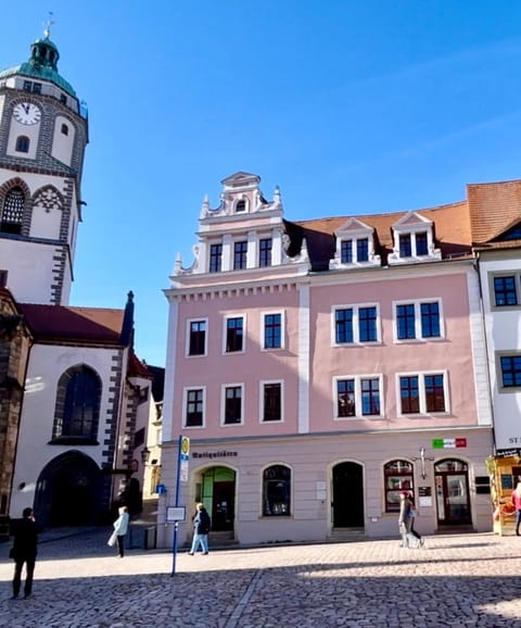 Property building, Landmark view