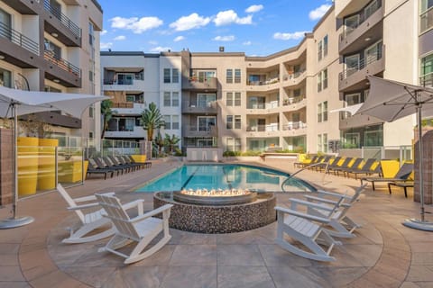 MDR Studio Apartment Luxury pool, gym, parking, jacuzzi. Apartamento in Marina del Rey